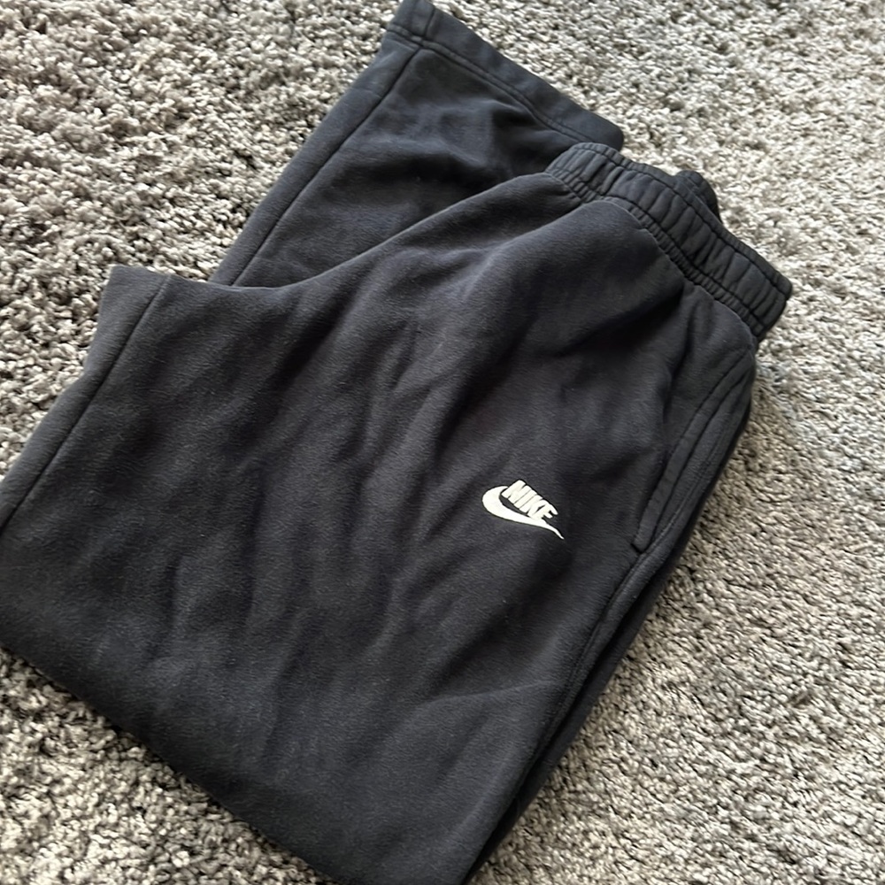 Men’s Nike sweatpants